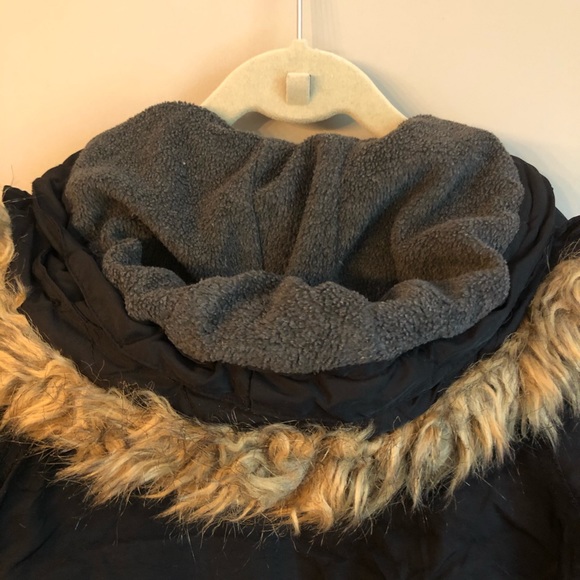 BABY GAP winter puffer jacket - Picture 7 of 7